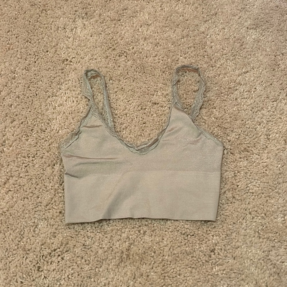 Urban Outfitters Lace Crop Top (M)